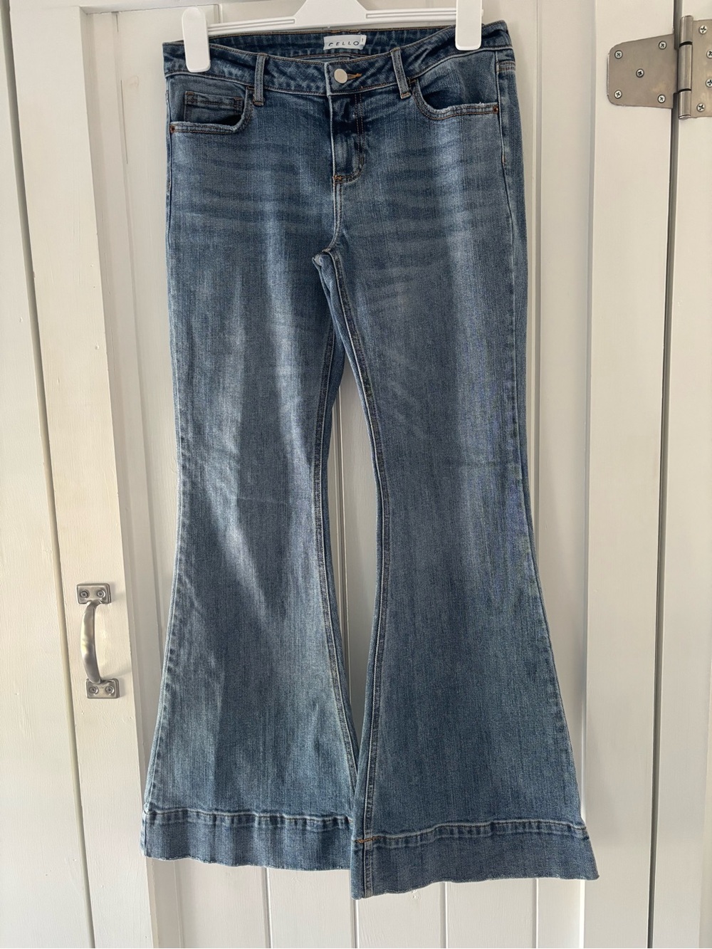 Cello Jeans size 11 Wide Flare